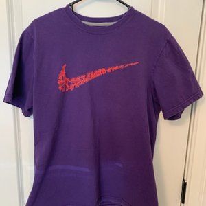 Nike T Shirt